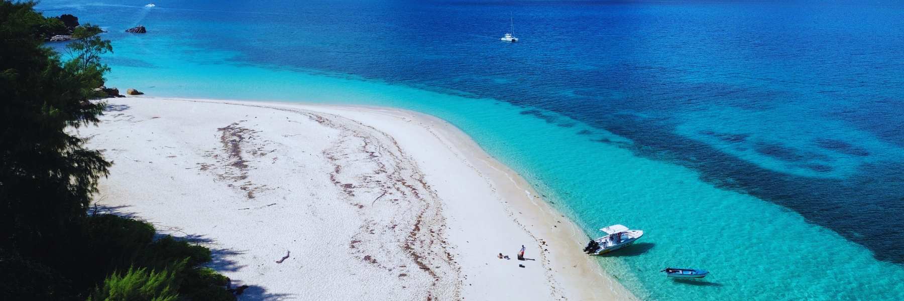 Seychelles Exclusive Extra: dove la natura esagera, tra giungle e spiagge bianche